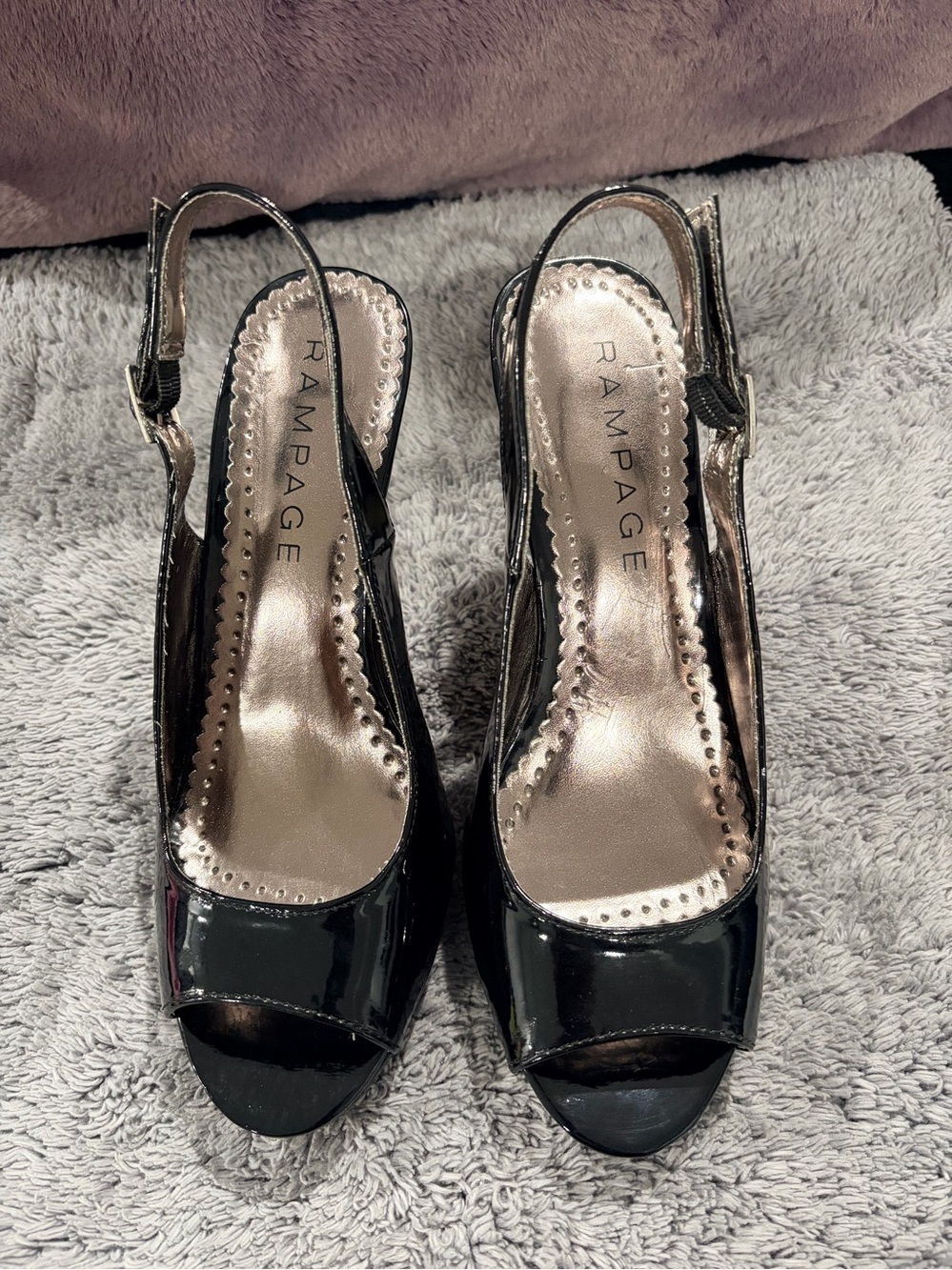 RARE Retro Y2K Rampage Flanders Black Patent Slingback Peep-Toe Pumps